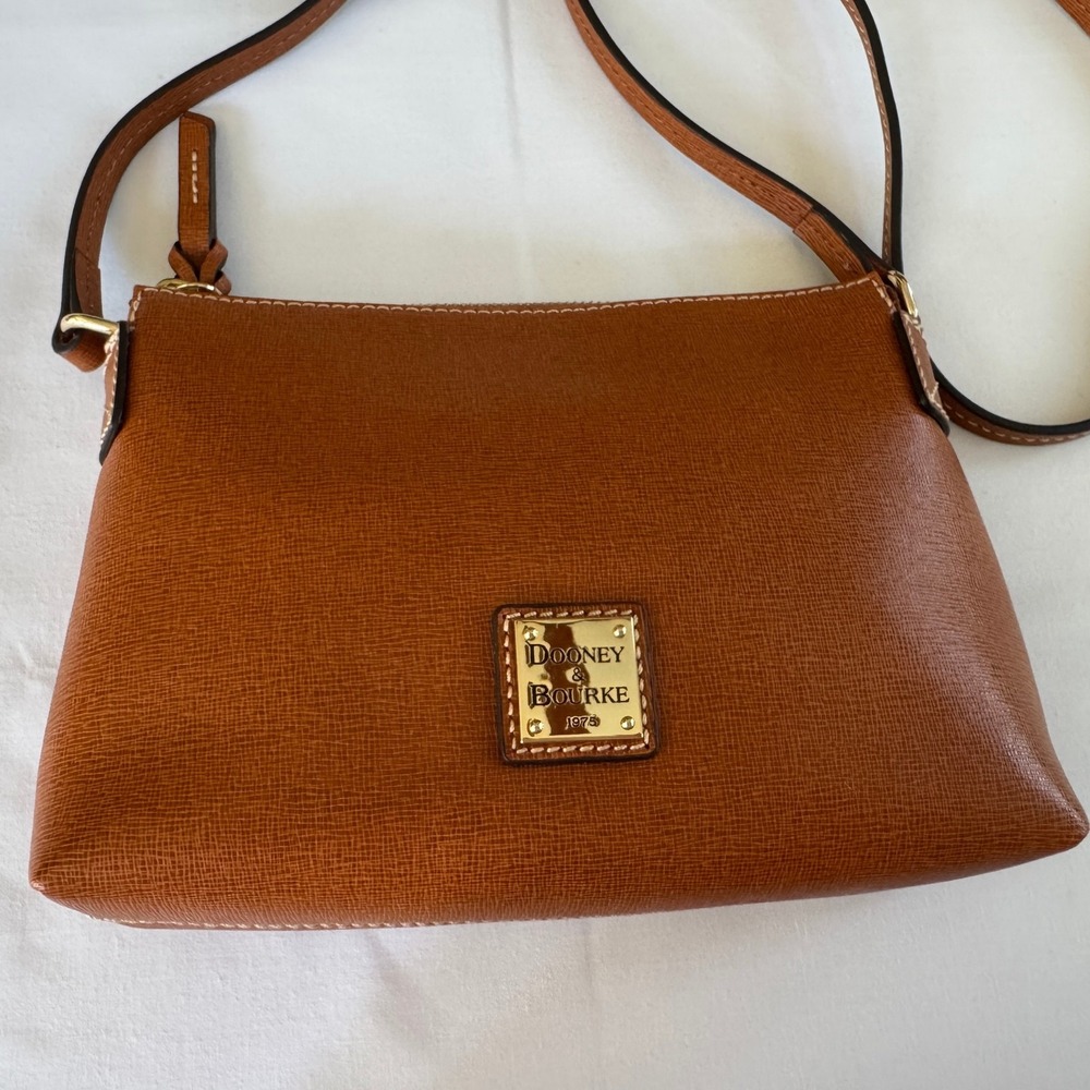 Dooney and Bourke ROSIE Crossbody Bag Smooth Leather Ginger Top Zip